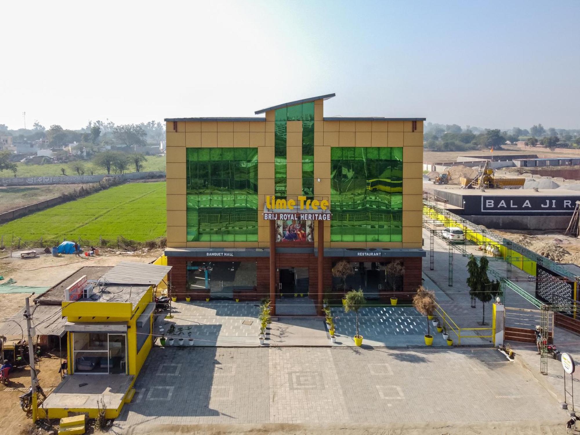 Lime Tree Hotel And Banquet Vrindavan Exterior photo